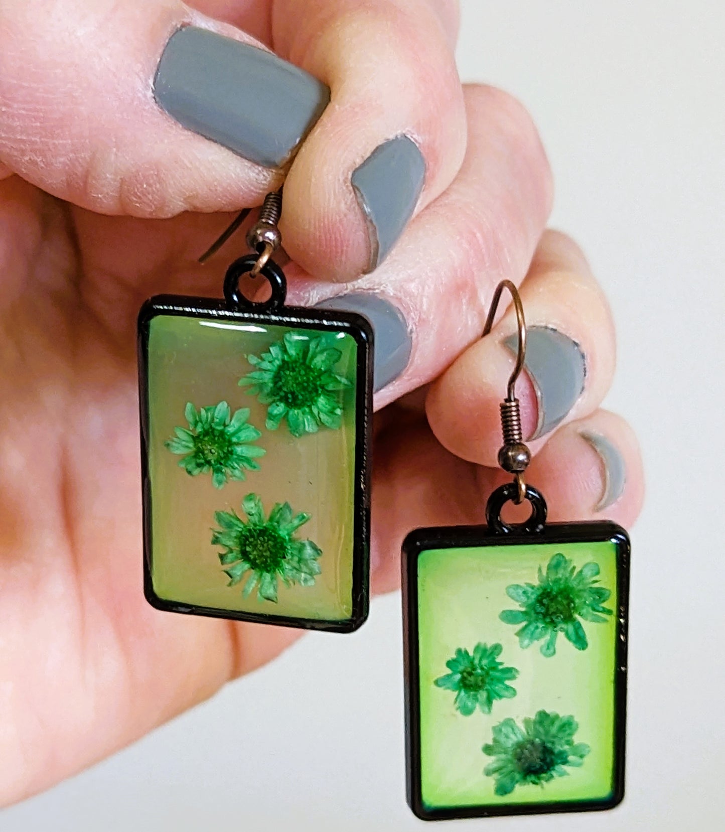 Green Daisy Rectangle Earrings