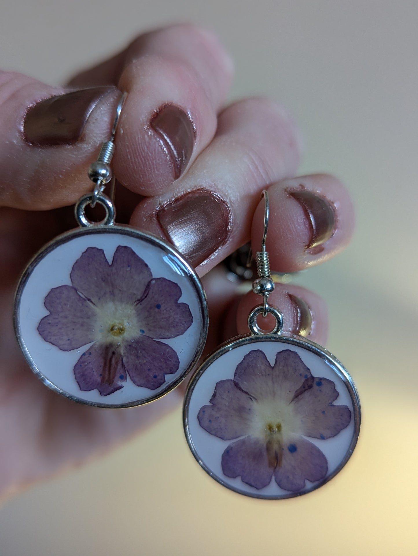 Viola/Violet Round Earrings