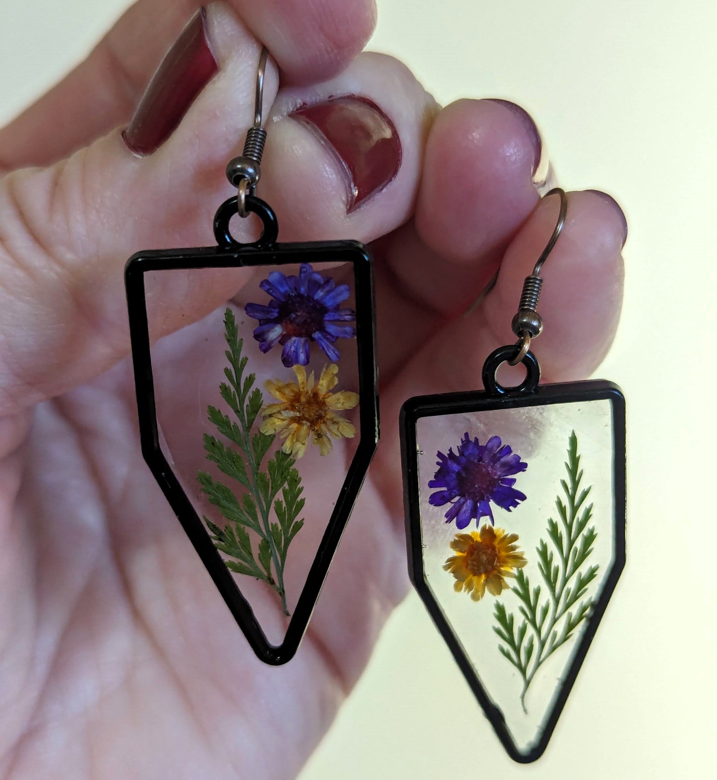 Fern & Orange and Purple Daisy Arrow Earrings