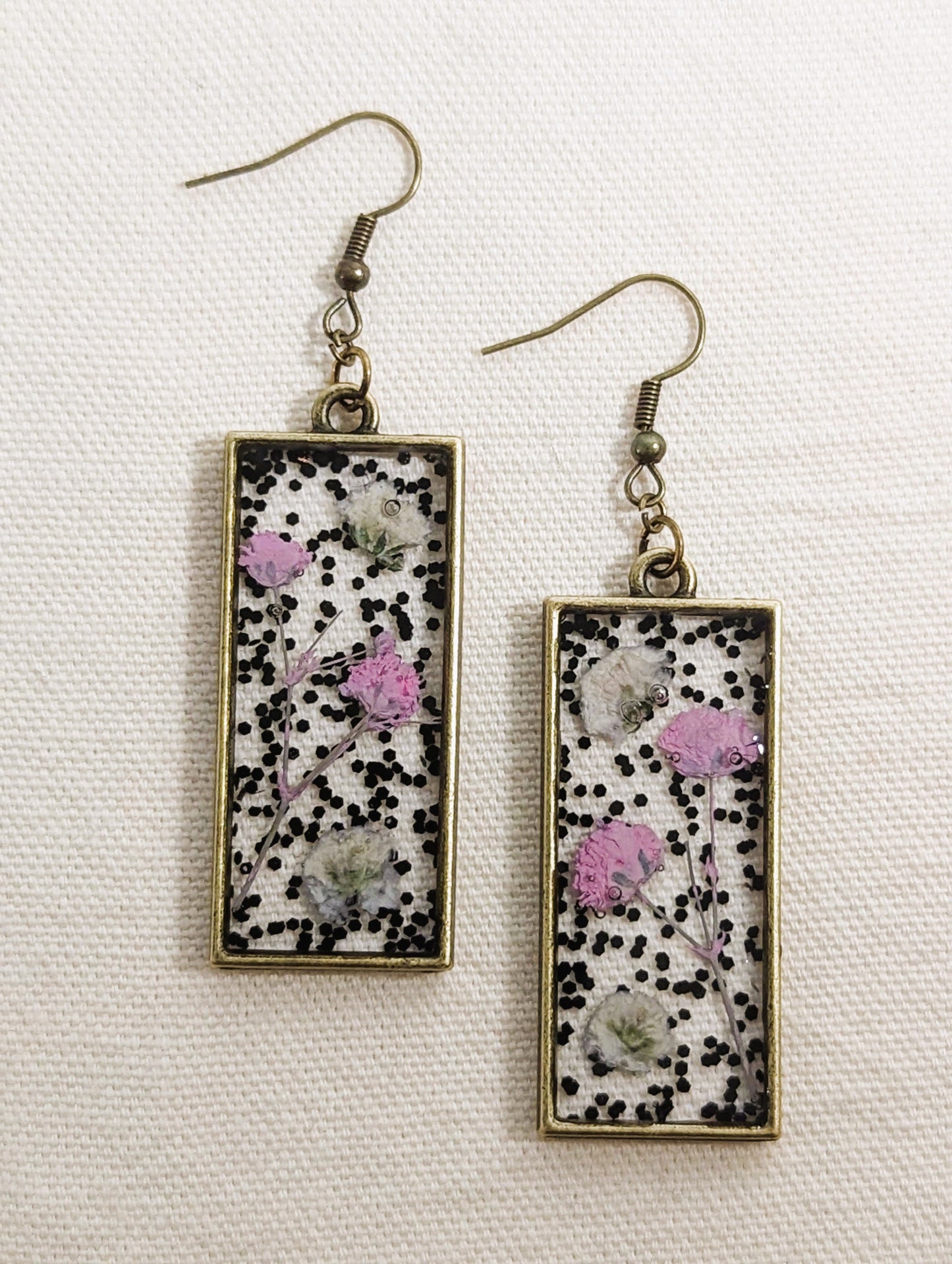 Pink & White Baby's Breath Opalescent Glitter Rectangle