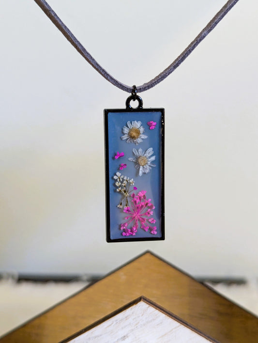 Daisy & Pink Queen Anne's Lace Rectangle Necklace