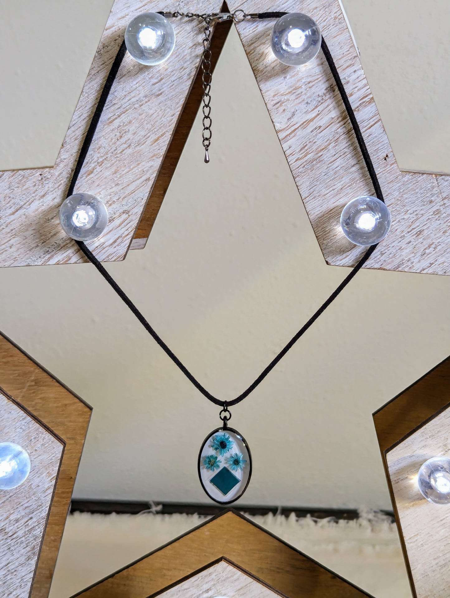 Light Blue Daisy & Glass Mosaic Tile Oval Necklace