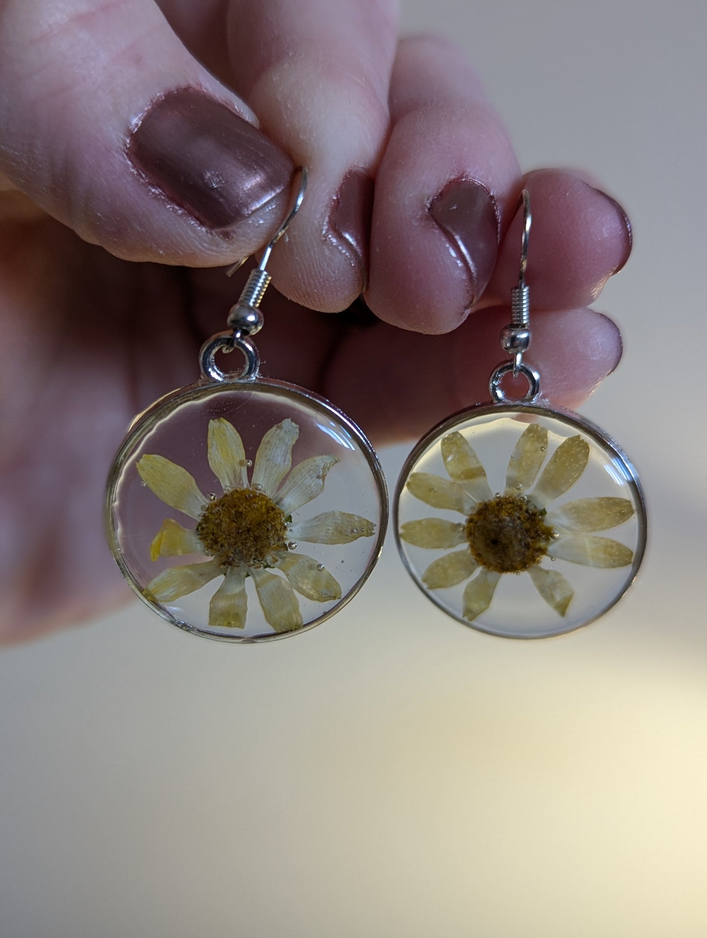 Daisy Round Earrings